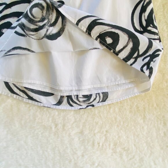 2/$18🌴 GAP Factory Kids Tank w/Black Abstract Flowers Girl's Size M (7-8) Cotton - Picture 5 of 10